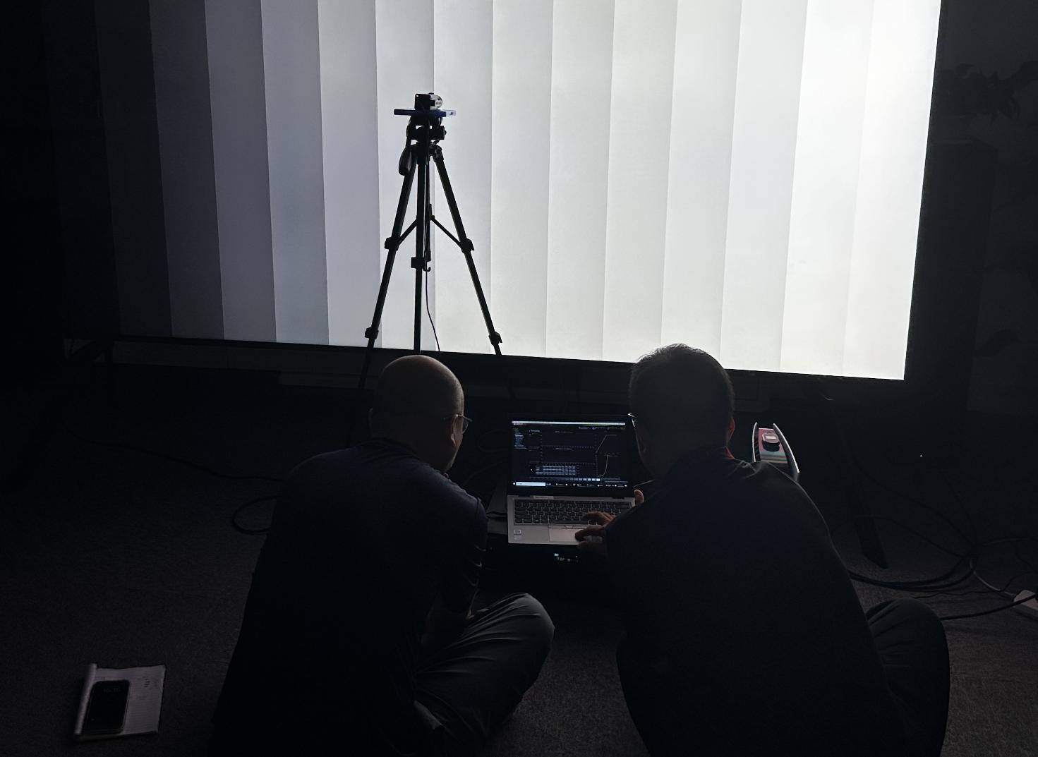 ：设计更富质感屏幕面板成重中之重凯发k8TCL今年新款电视探秘(图10)